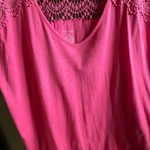 Two cap sleeve v neck shirts - Picture 6 of 13